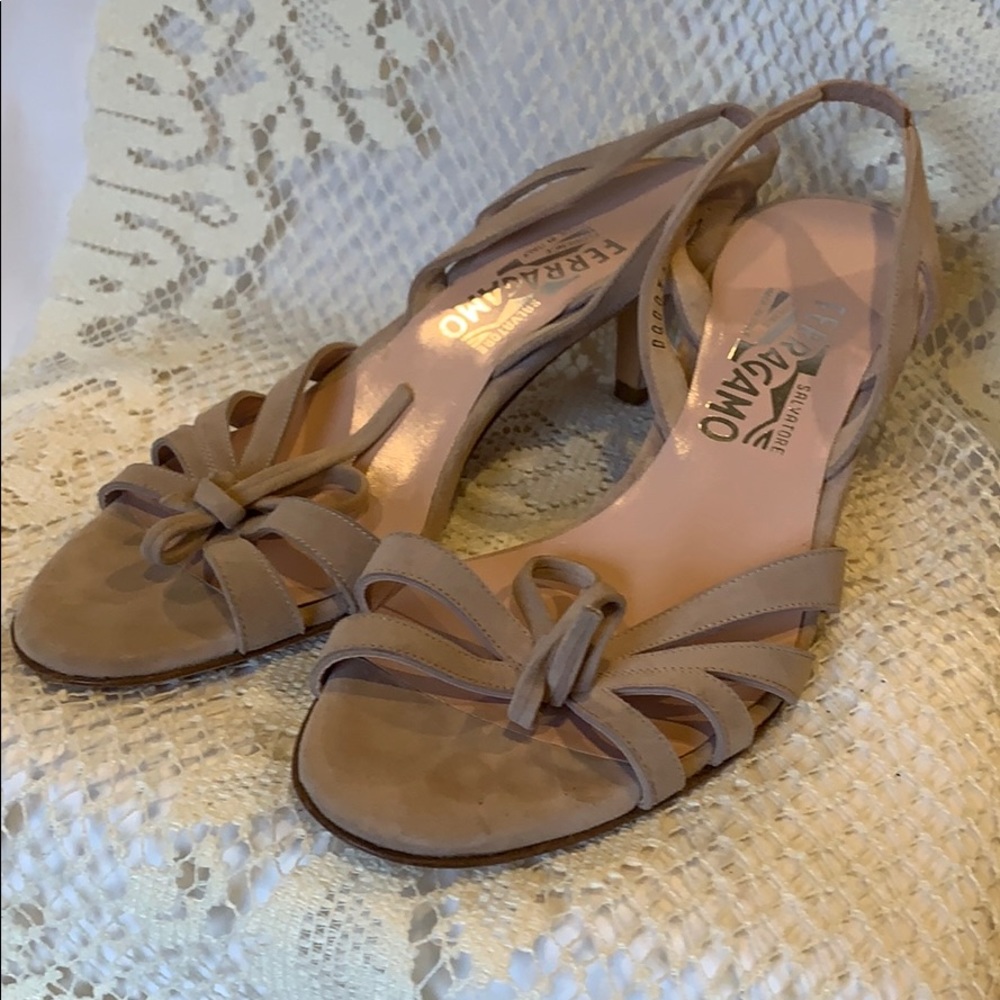 Salvatore Ferragamo Beige Tan Strappy Knot Slingback Heels